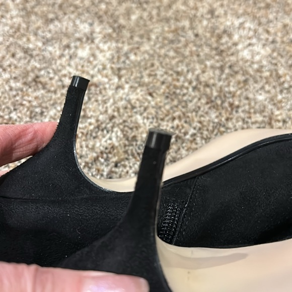 Nanette Lepore suede ankle booties with rhinestone design 10M - Picture 6 of 6